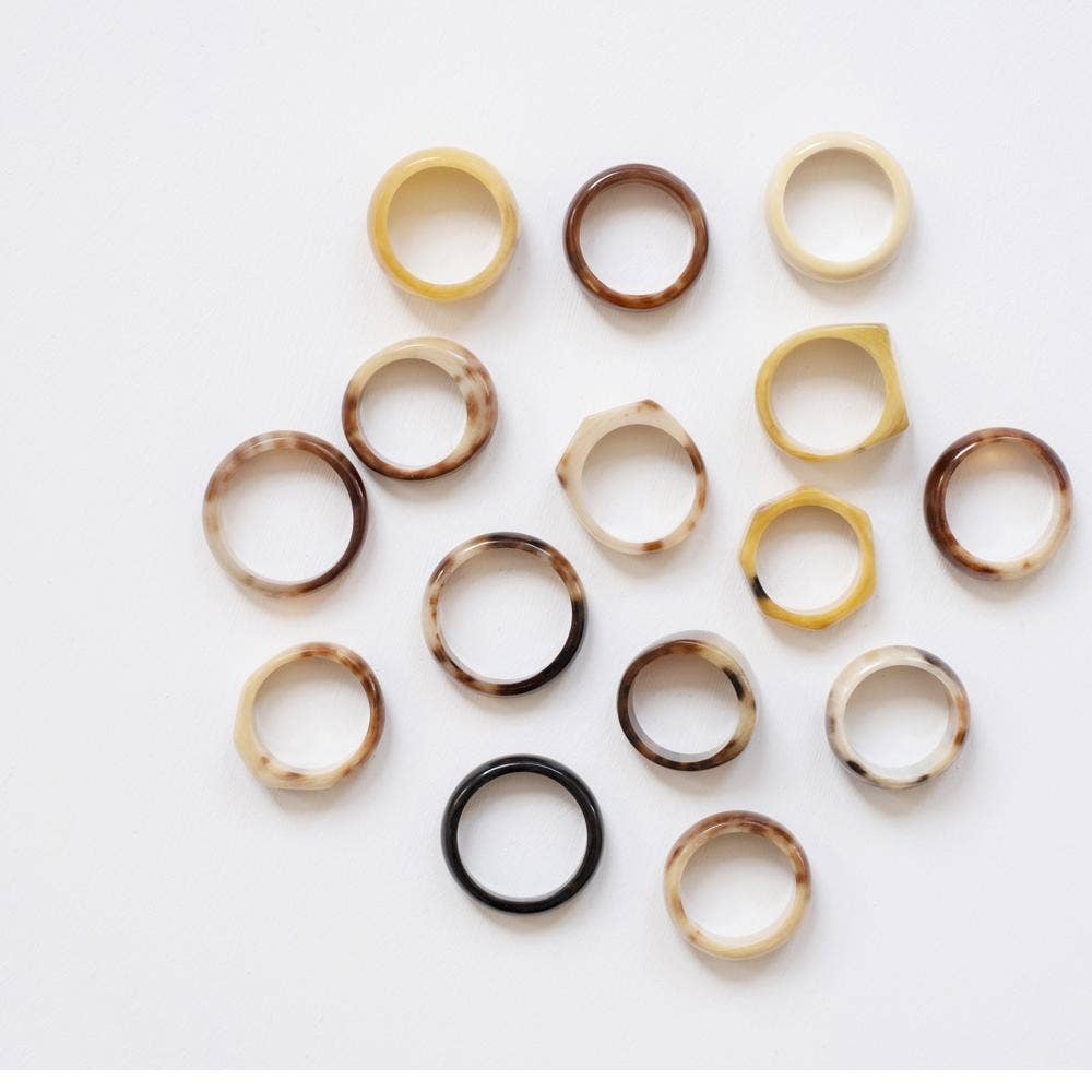Maadili Collective: Simple Horn Ring