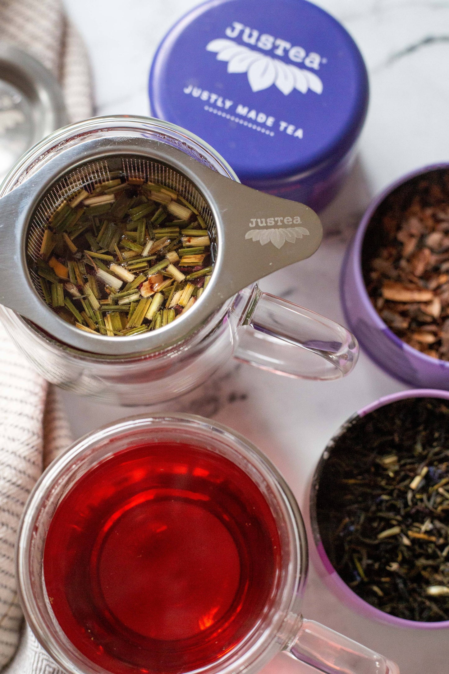 JusTea: Tea Infuser with Dual-use Coaster Lid - Tea Steeper Strainer